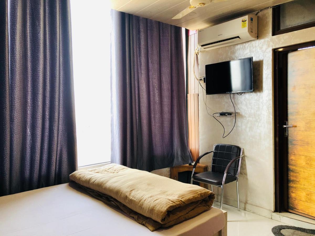 Nomads House Dehradun