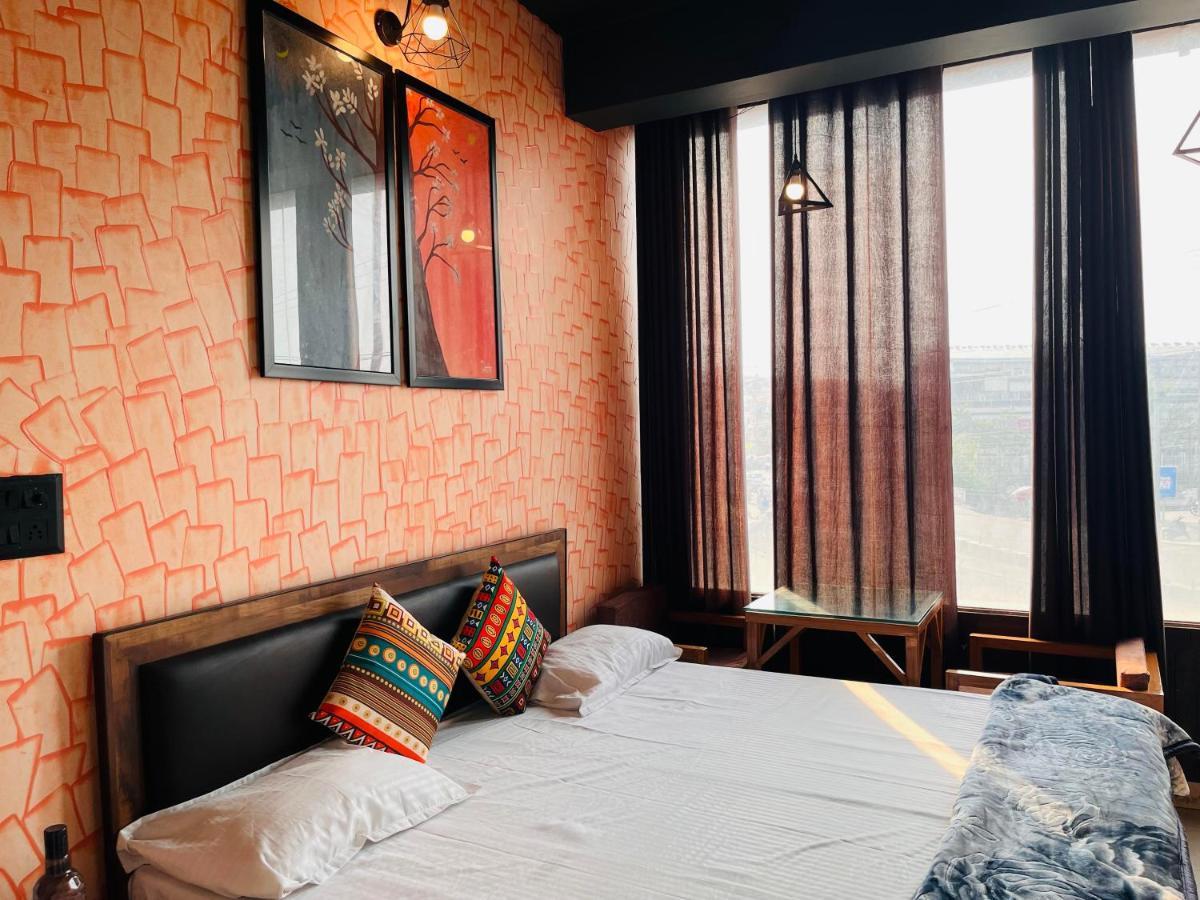 Hostel Nomads House *