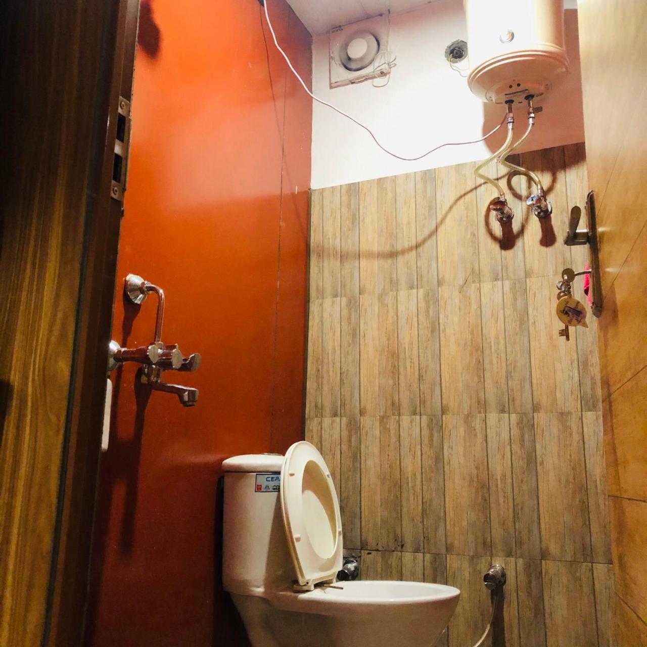 Nomads House Hostel Dehradun