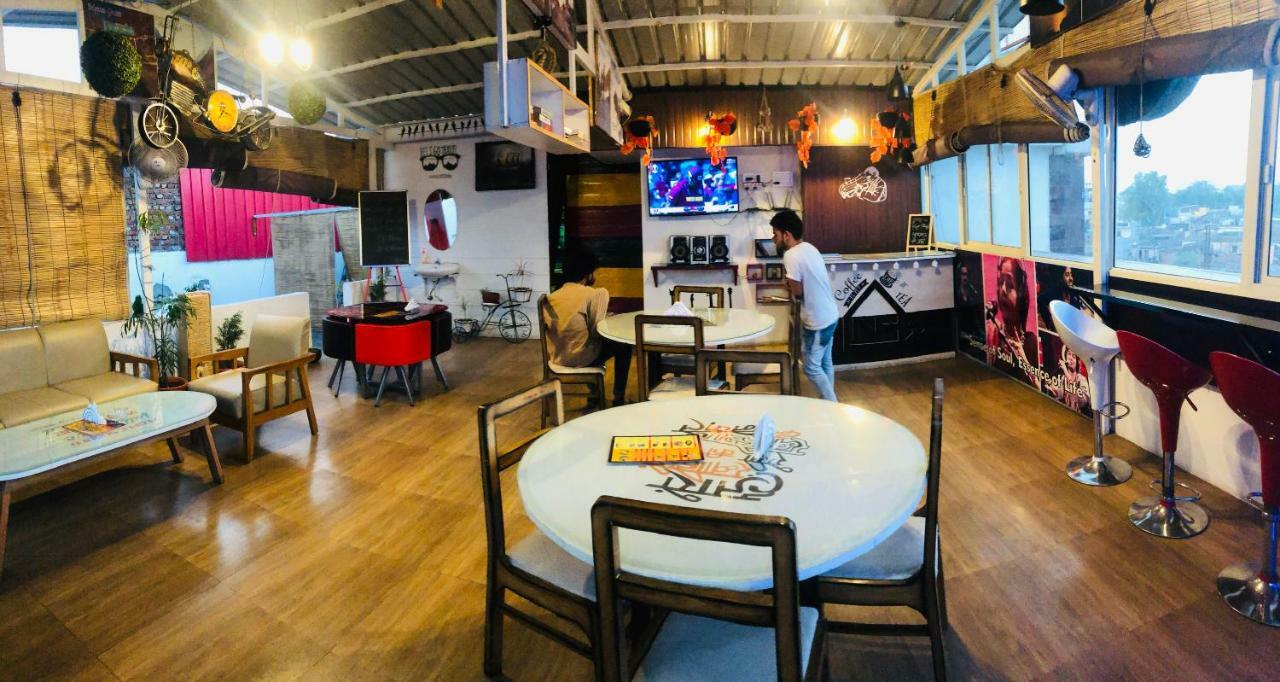 Nomads House * Dehradun